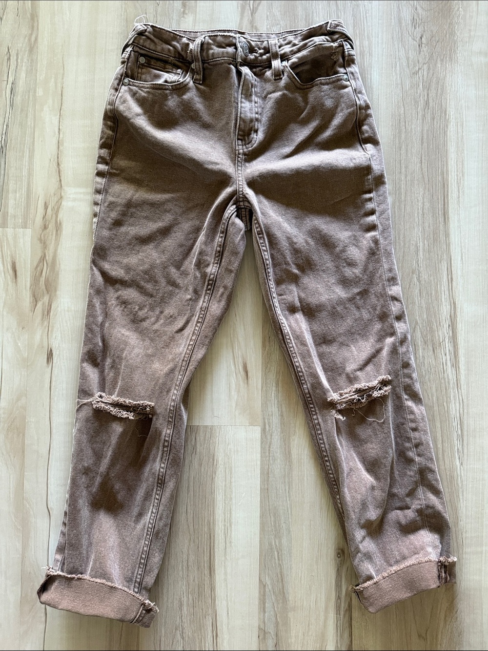 Straight Leg Women's Cropped Jeans in Distressed Brown